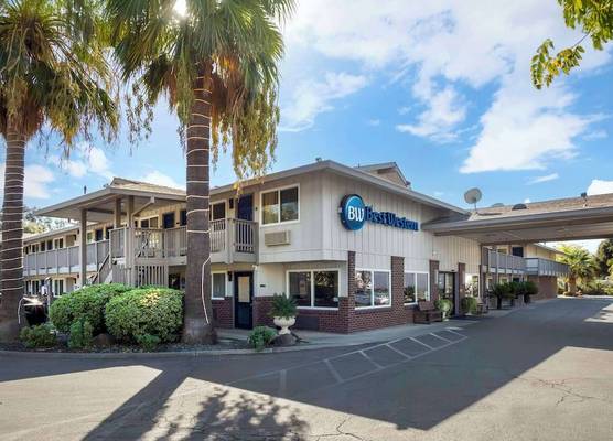 Best Western Shadow Inn 1
