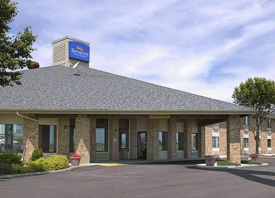 Baymont by Wyndham Tuscola 1