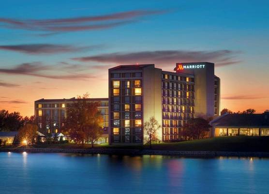 Kansas City Airport Marriott 1
