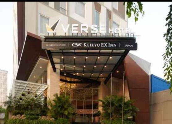 Verse Luxe Hotel Wahid Hasyim 1