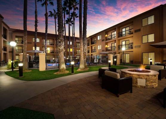 Sonesta Select Huntington Beach Fountain Valley 1