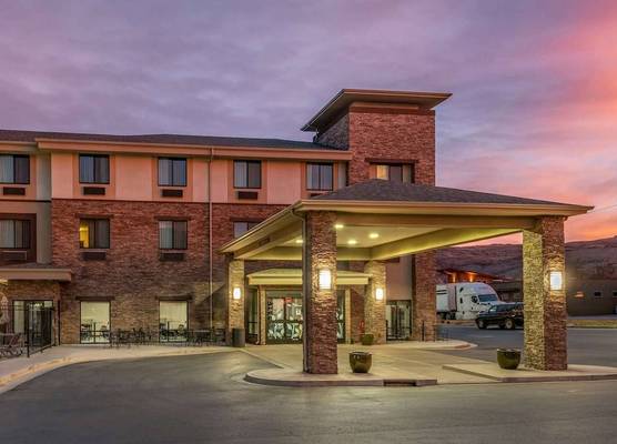 Sleep Inn & Suites Moab near Arches National Park 1