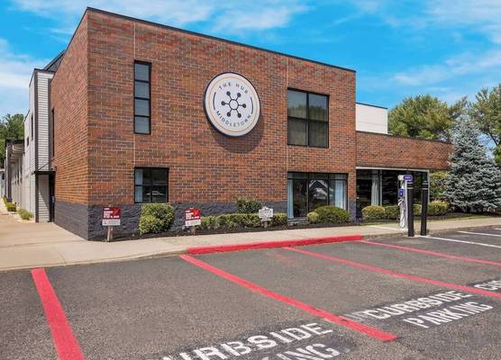 The Hub Middletown Red Bank- Best Western Signature Collection 1