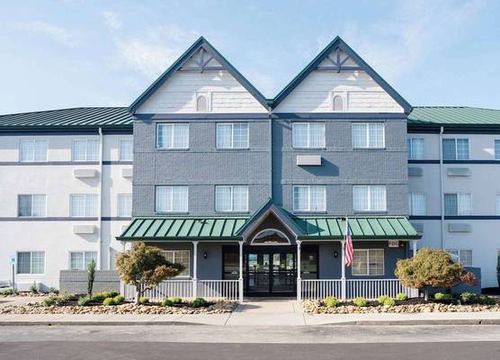 MainStay Suites Knoxville Airport 1