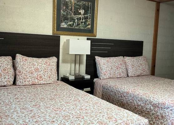 Starlight Motel 1