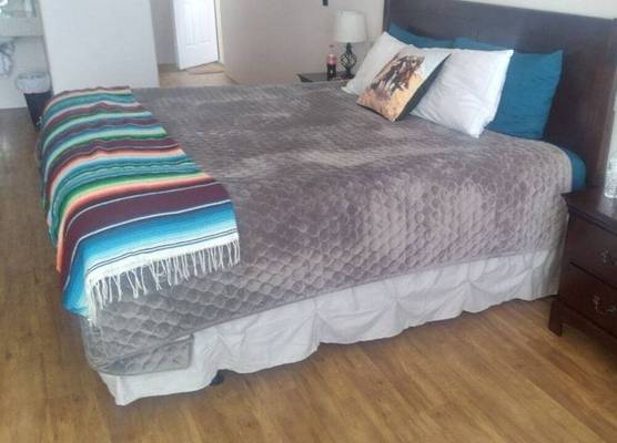 Katie's Cozy Suites 1