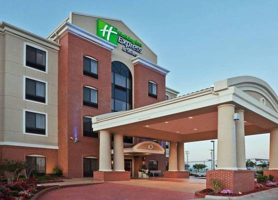 Holiday Inn Express & Suites GREENSBURG by IHG 1