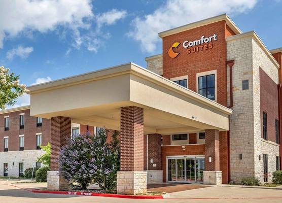 Comfort Suites Kyle 1
