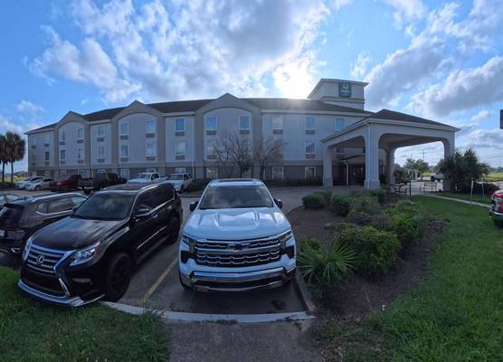 Quality Inn & Suites Houma 1