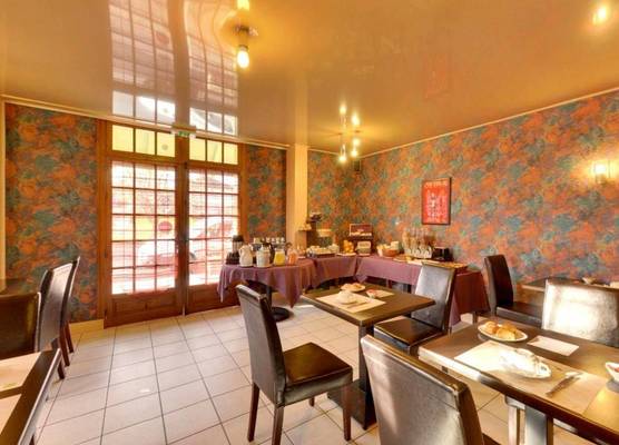Logis Auberge des Vieux Chênes 1