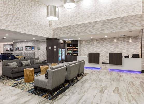 Wingate by Wyndham Dallas Love Field 1