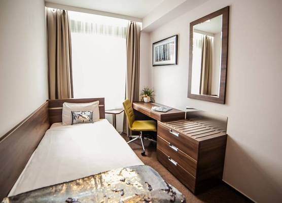 Hampton Suites Serviced Apartments 1