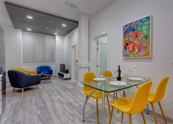 Stylish 3BR Apartment, Fantastic Location in Sliema 1