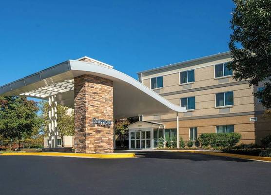 Fairfield Inn & Suites Dulles Airport 1