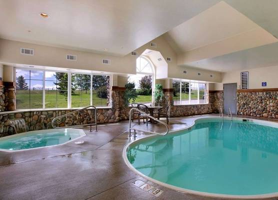 Microtel Inn & Suites by Wyndham Bozeman 1