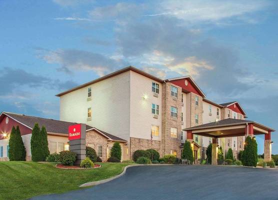 Ramada by Wyndham Sparta/At Speedway 1
