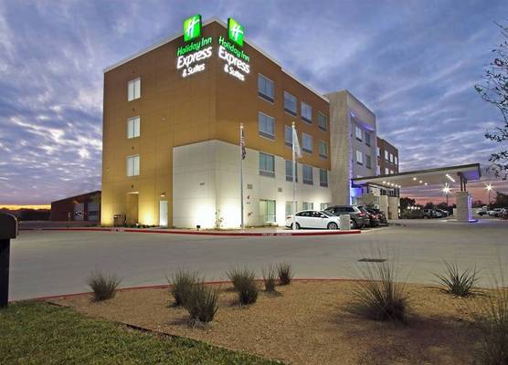 Holiday Inn Express & Suites BROOKSHIRE - KATY FREEWAY by IHG 1
