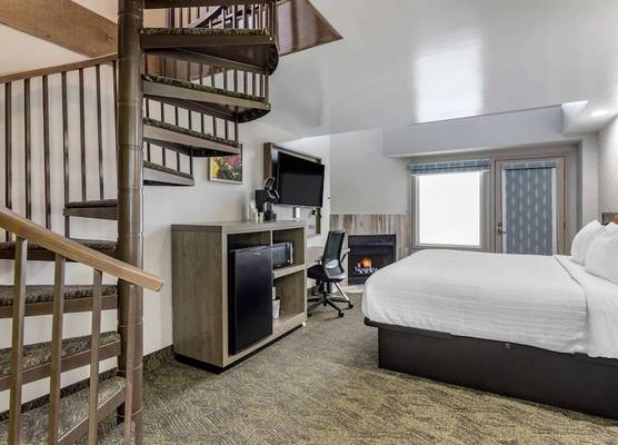 Best Western Plus Apple Valley Lodge Pigeon Forge 1