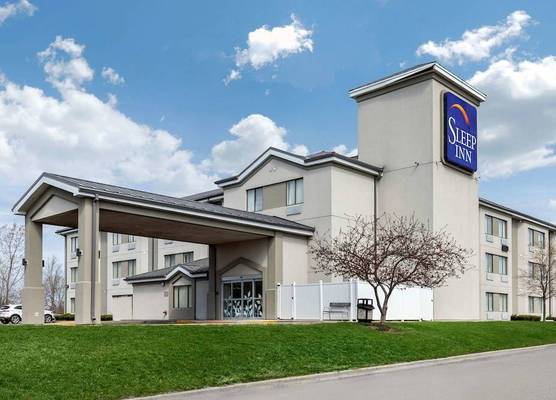 Sleep Inn near Great Lakes Naval Base 1