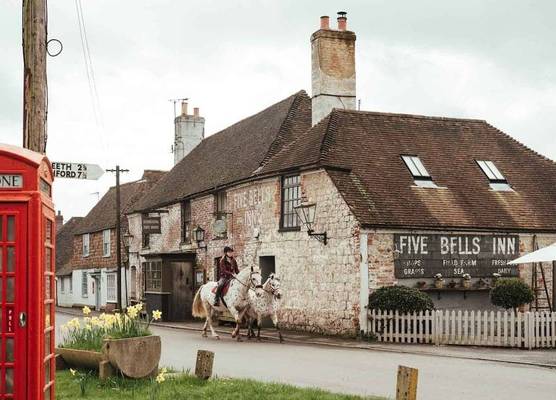 The Five Bells Inn Brabourne 1