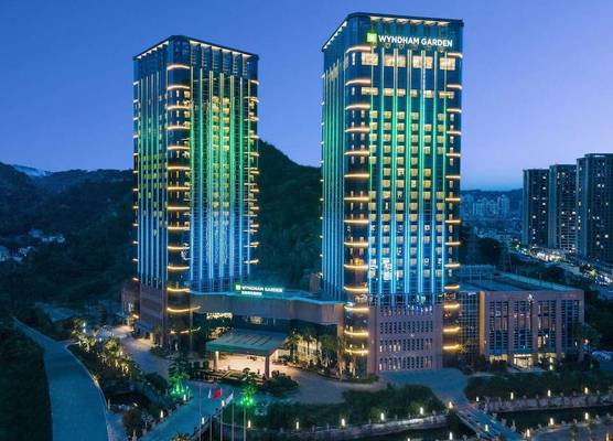 Wyndham Garden Yuhuan Downtown 1