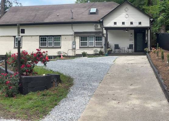 Alecia B&B Two 1