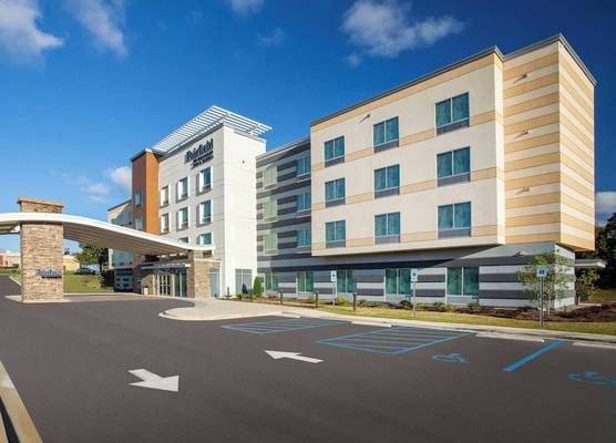 Fairfield Inn & Suites by Marriott Greenville Spartanburg/Duncan 1