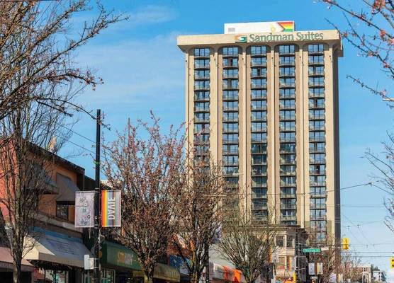 Sandman Suites Vancouver on Davie 1