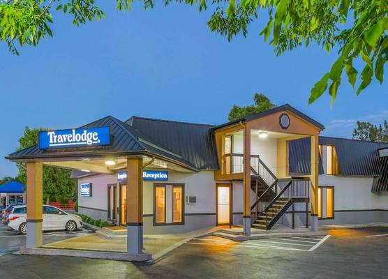 Travelodge by Wyndham Gananoque 1