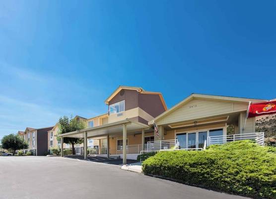 Best Western Topaz Lake Inn 1