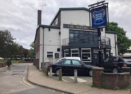 The Queens Hostel 1