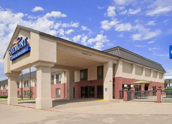 Baymont by Wyndham Lewisville 1