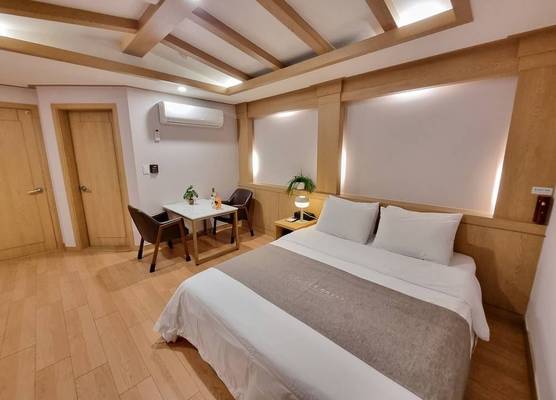 LEX Tourist Hotel 1
