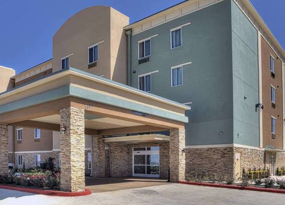 Comfort Inn & Suites Fort Worth West I-30 NAS JRB 1