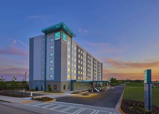 AC Hotel by Marriott Atlanta Airport Gateway 1