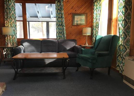 Sebago Lake Lodge and Cottages 1