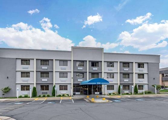 Comfort Inn Herndon-Reston 1