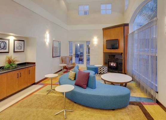 Fairfield Inn & Suites by Marriott San Francisco Airport 1