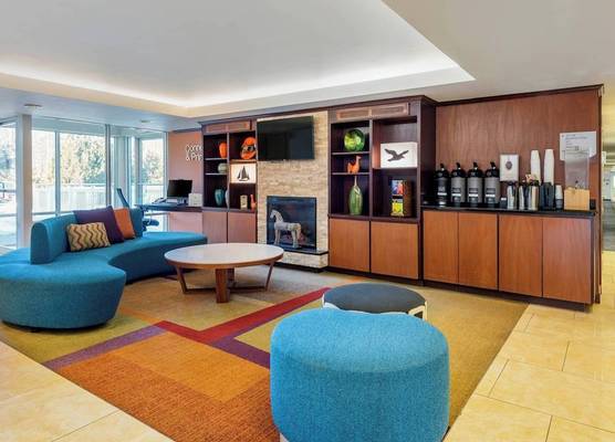 Fairfield by Marriott Inn & Suites Portland Maine Airport 1