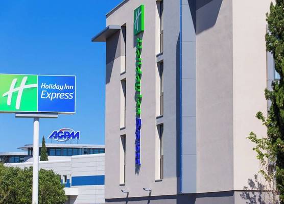 Holiday Inn Express TOULON - EST by IHG 1