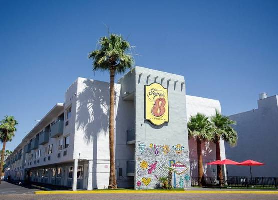 Super 8 by Wyndham Las Vegas North Strip/Fremont St. Area 1