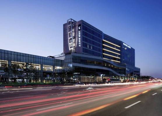 Novotel Ambassador Suwon 1