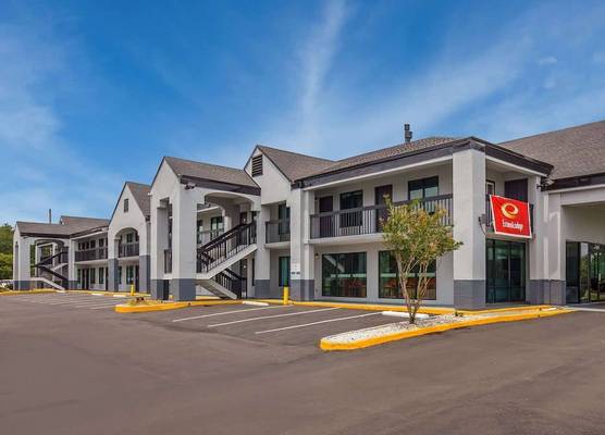Econo Lodge Mobile Airport Blvd. 1