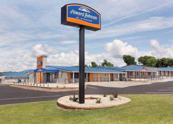 Howard Johnson by Wyndham Harrisonburg 1