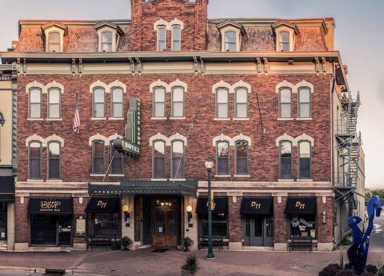The Black Hawk Hotel 1