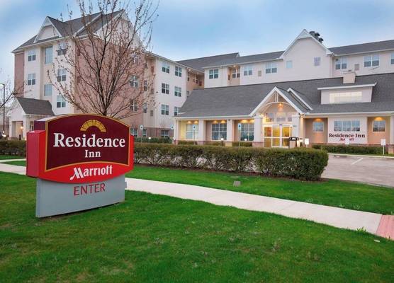 Residence Inn by Marriott Arlington South 1