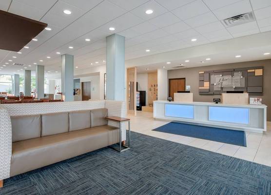 Holiday Inn Express & Suites RUSKIN - SUN CITY by IHG 1