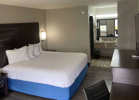 Days Inn by Wyndham Moss Point Pascagoula 1