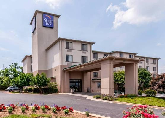 Sleep Inn & Suites Harrisonburg on University 1