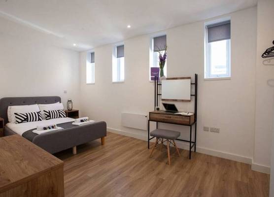 Modern, Stylish 1BR Apartment Nearby AO Arena 1